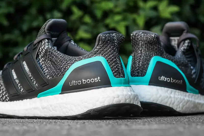 adidas Ultra Boost «Shock Mint»