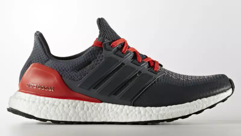 adidas Ultra Boost ATR Kelabu Gelap Merah AQ5955