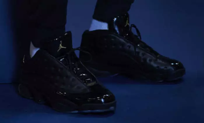 Air Jordan 13 төмөн кара алтын патенттик булгаары