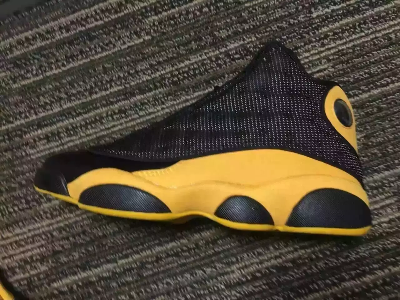 Air Jordan 13 Мело