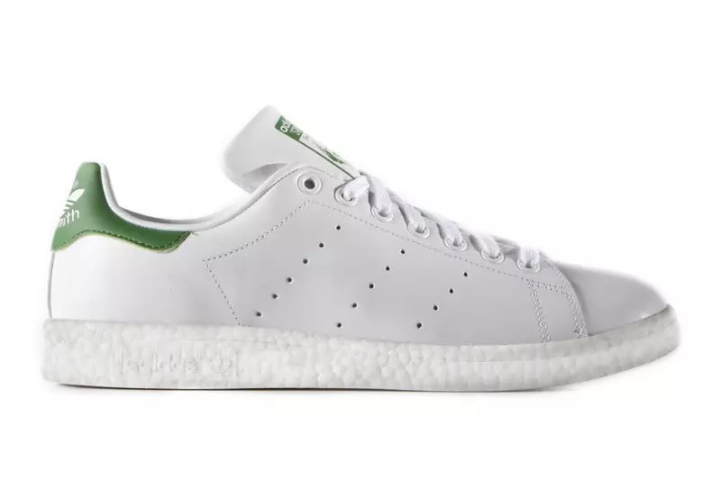 Picha Rasmi za adidas Stan Smith Boost