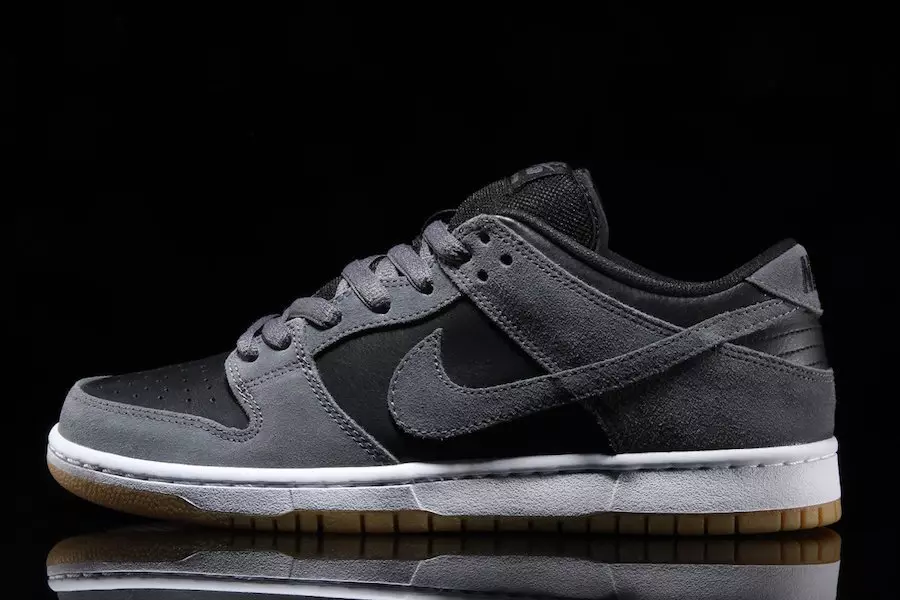 Nike SB Dunk Low темно-серый AR0778-001