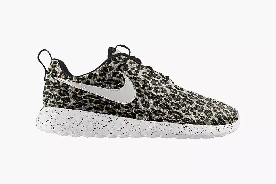 NIKEiD Roshe Run Pony Hair