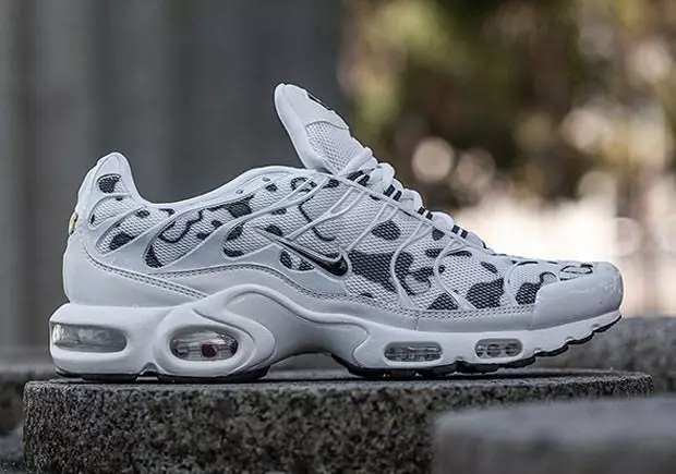 Nike Air Max Plus бапталған 1 команда