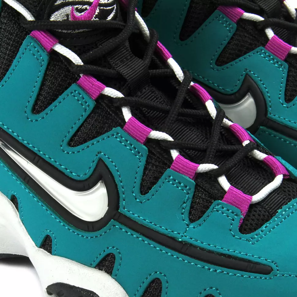 Nike Air Max NM Radiant Emerald