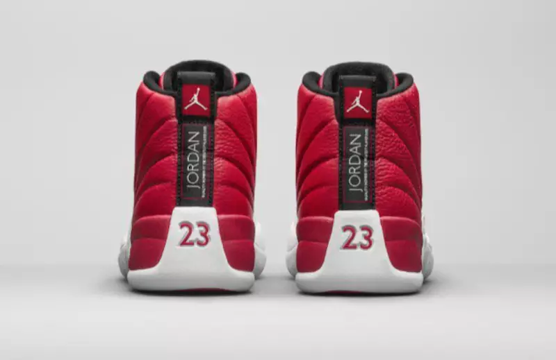 Jordan Brand Flu თამაშის Pop Up Shop Utah Air Jordan 12 Alternate