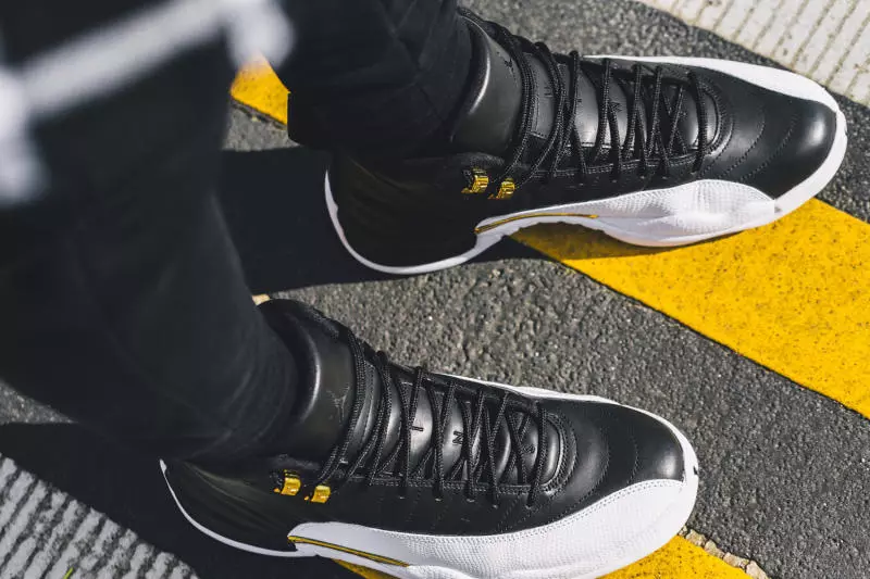 Wings Air Jordan 12 բարեգործական