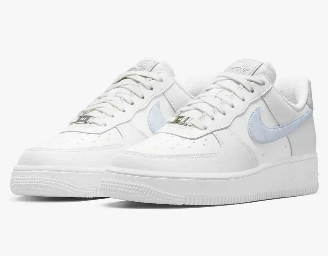 Nike Air Force 1 Low, cu simboluri gri fotbal