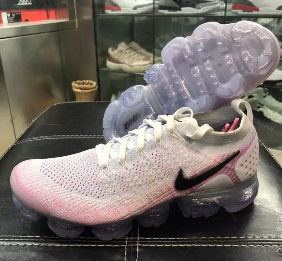 Nike VaporMax 2.0 Ақ қызғылт