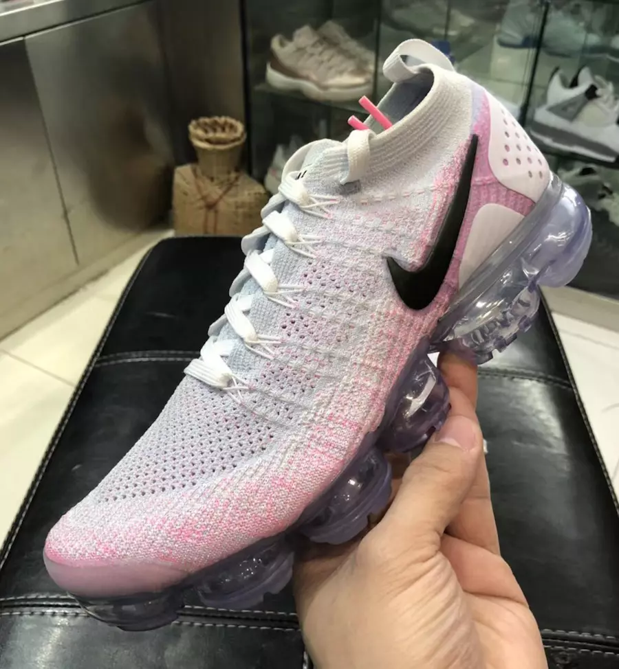 Nike VaporMax 2.0 Ак кызгылт