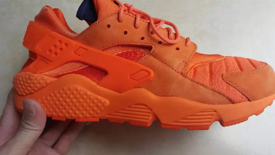 Nike Air Huarache Reißverschluss Orange