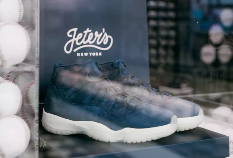 Derek Jeter Air Jordan 11 Navy Mocka