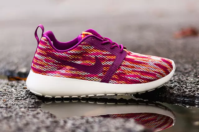 Nike-Roshe-Run-Flight-GS-Bold-Berry-Total-Różowy-Pow-4