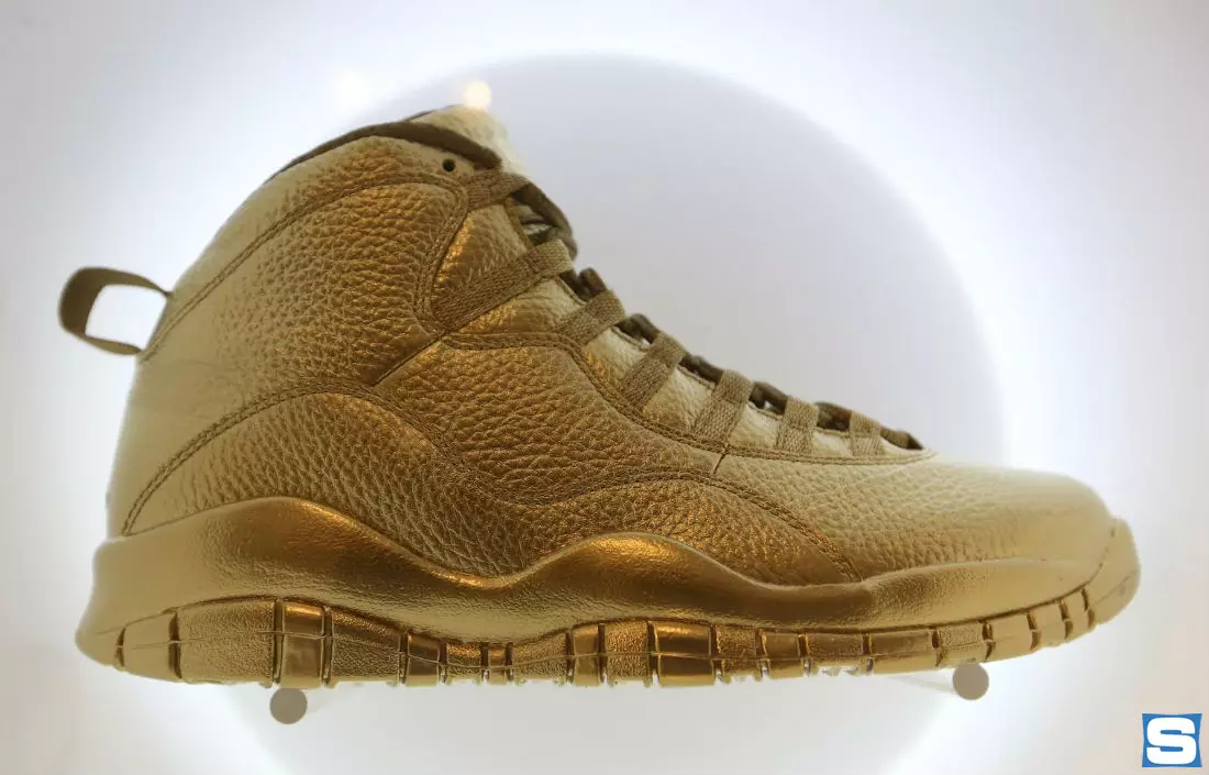 Air Jordan 10 oltin kolleksiyasi