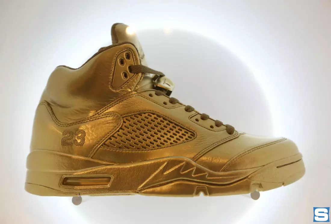 Bộ sưu tập Air Jordan 5 Gold