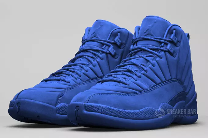 Air Jordan 12 Biru