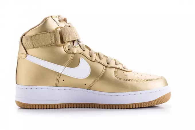 Nike Air Force 1 kõrge vedel kuld