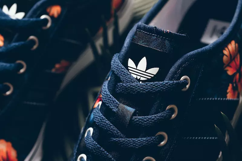 adidas Adi-Ease Indigo гүлді