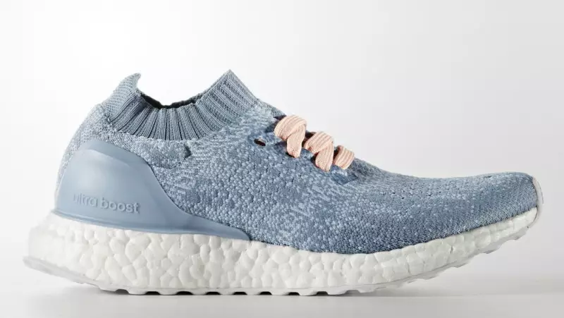 Adidas Ultra Boost Uncaged светло-голубые женские BB3049