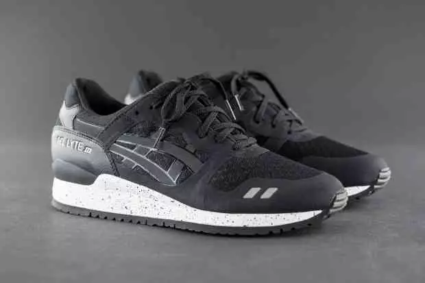 ASICS जेल लाइट III NS