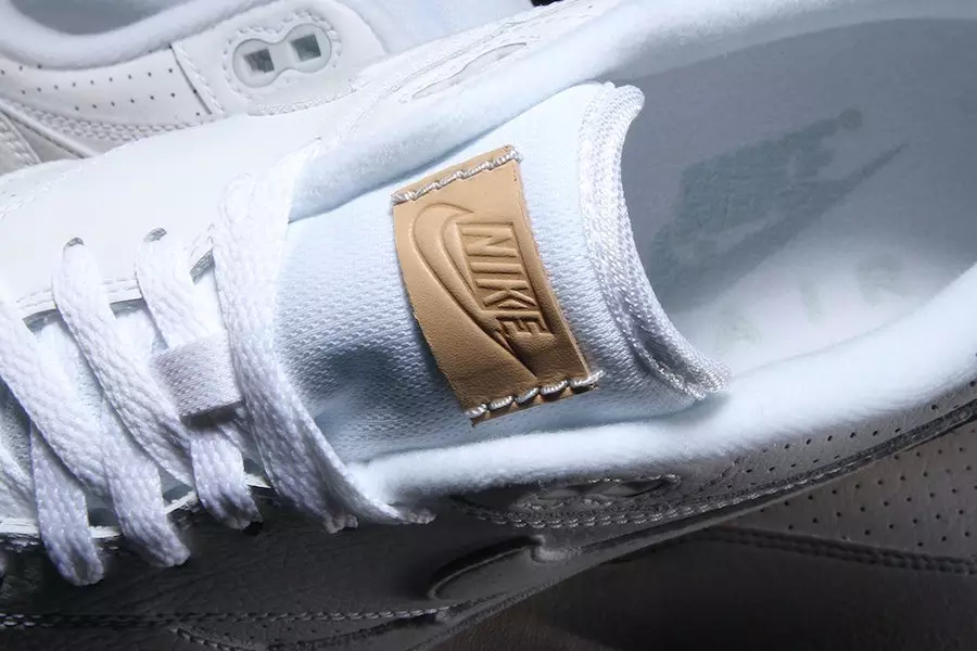 Nike Air Max 1 Bianche Pure Platinum Gum AH8145-103