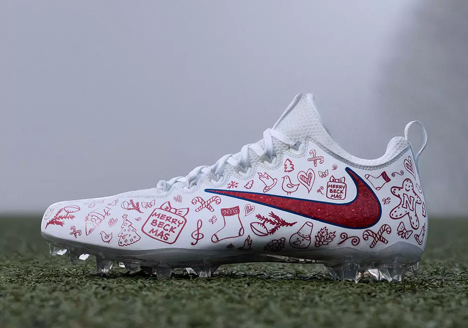 Dem Odell Beckham Jr. seng Nike Chrëschtdeckelen aus aktuellem Gras gemaach