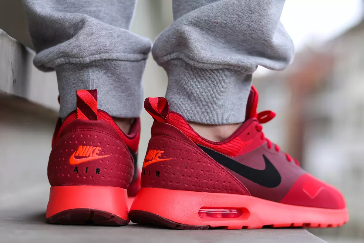 nike-air-max-tavas-их сургууль-улаан-2