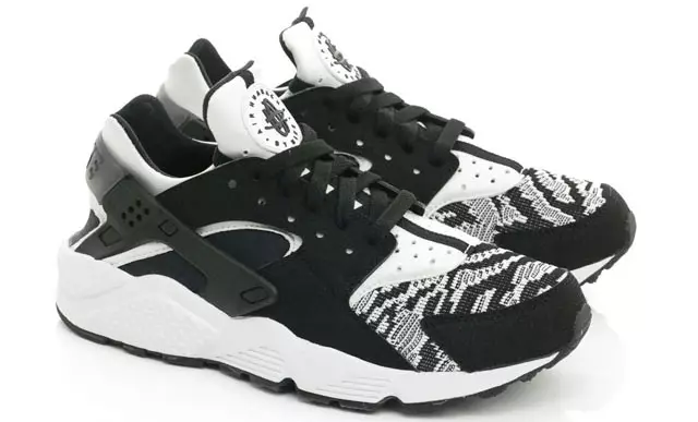 Nike Air Huarache Run Knit שחור לבן