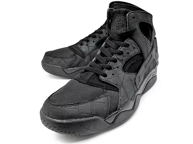 Nike Air Flight Huarache Croc Mocka Svart Röd