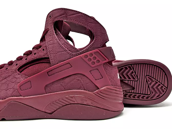 Nike Air Flight Huarache Croc Süet Takım Kırmızı