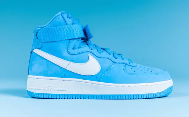 Nike Air Force 1 High Retro University Baby Blau Weiß