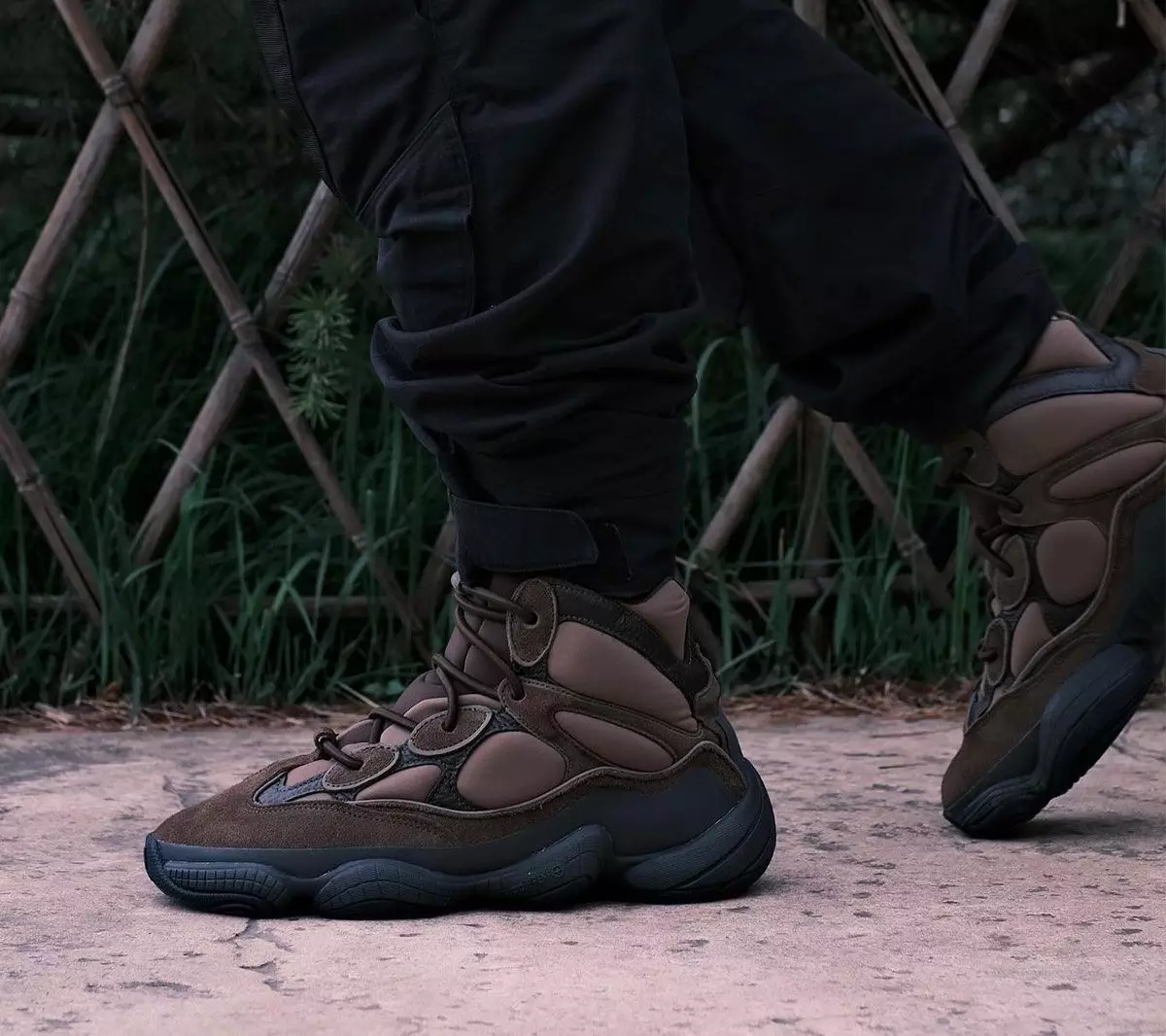 Adidas Yeezy 500 High Brown väljalaskekuupäev