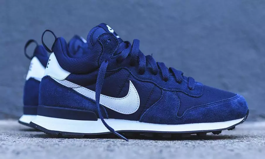 Nike Internationalist Mid Granatowy Biały