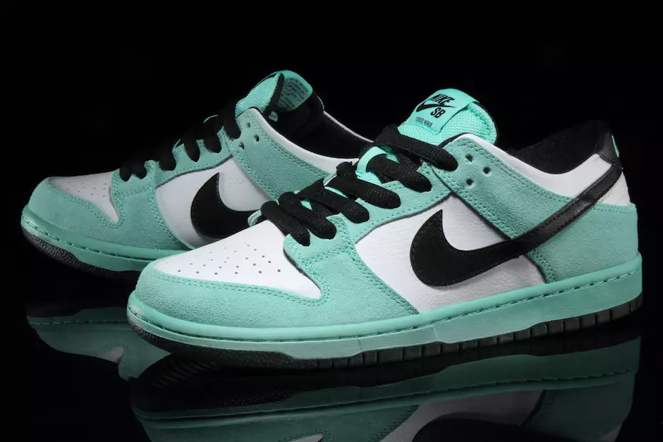 Nike SB Dunk Low Mar Cristal