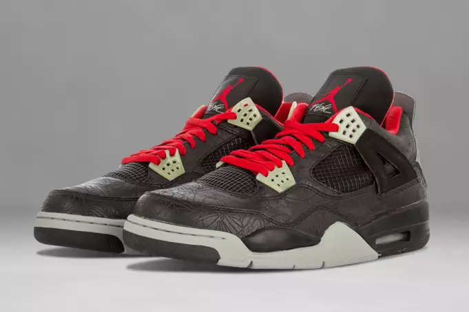 סניקער רעדן: Air Jordan 4 זעלטן לופט לייזער