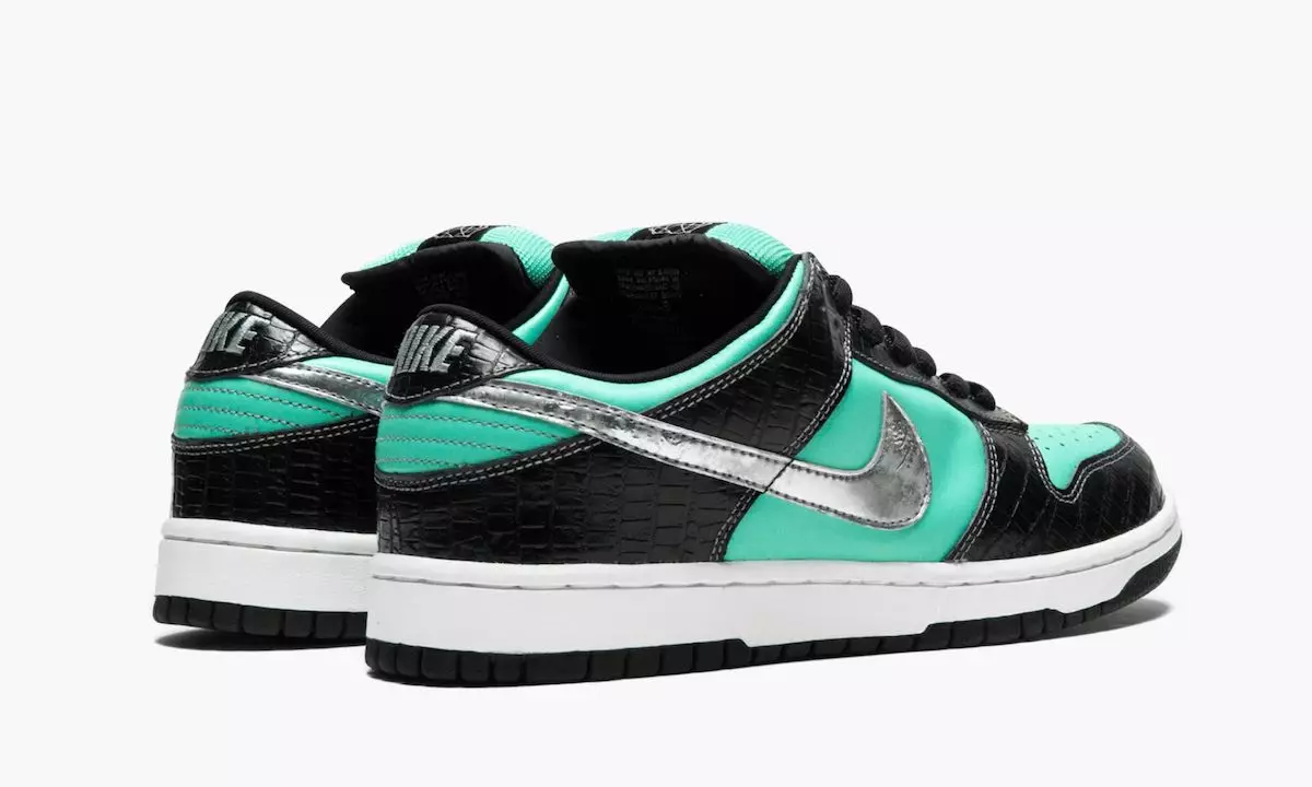 Nike SB Dunk Low Tiffany 2005 304292-402 Шығарылған күні