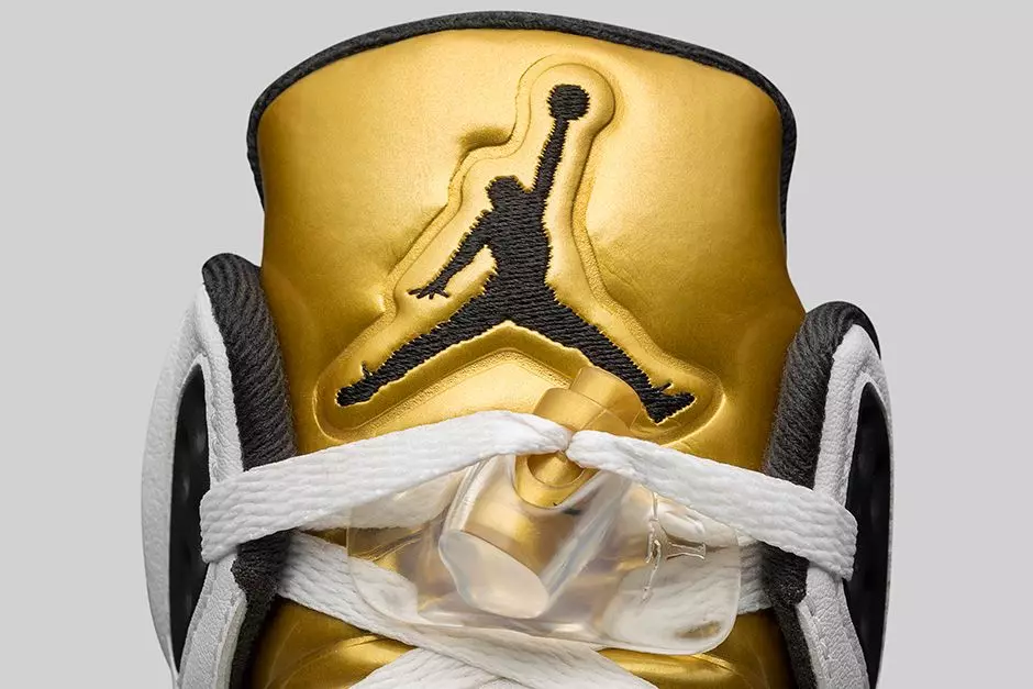 Fecha de lanzamiento de Air Jordan 5 Metallic Gold