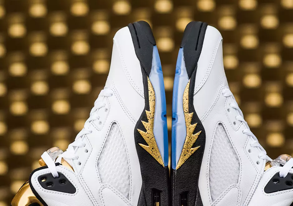 Air Jordan 5 Juegos Olímpicos de lengua de oro metálico