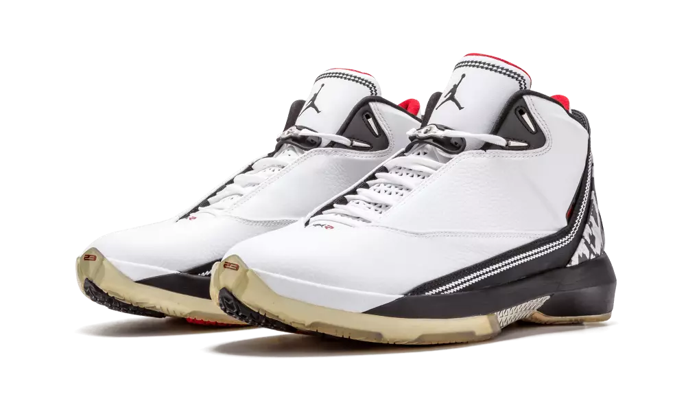 تاریخ انتشار Air Jordan 22 White Varsity Red 315299-161