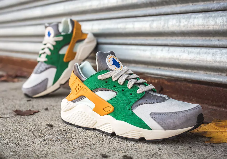 Nike Air Huarache Pine Green Gold Leaf