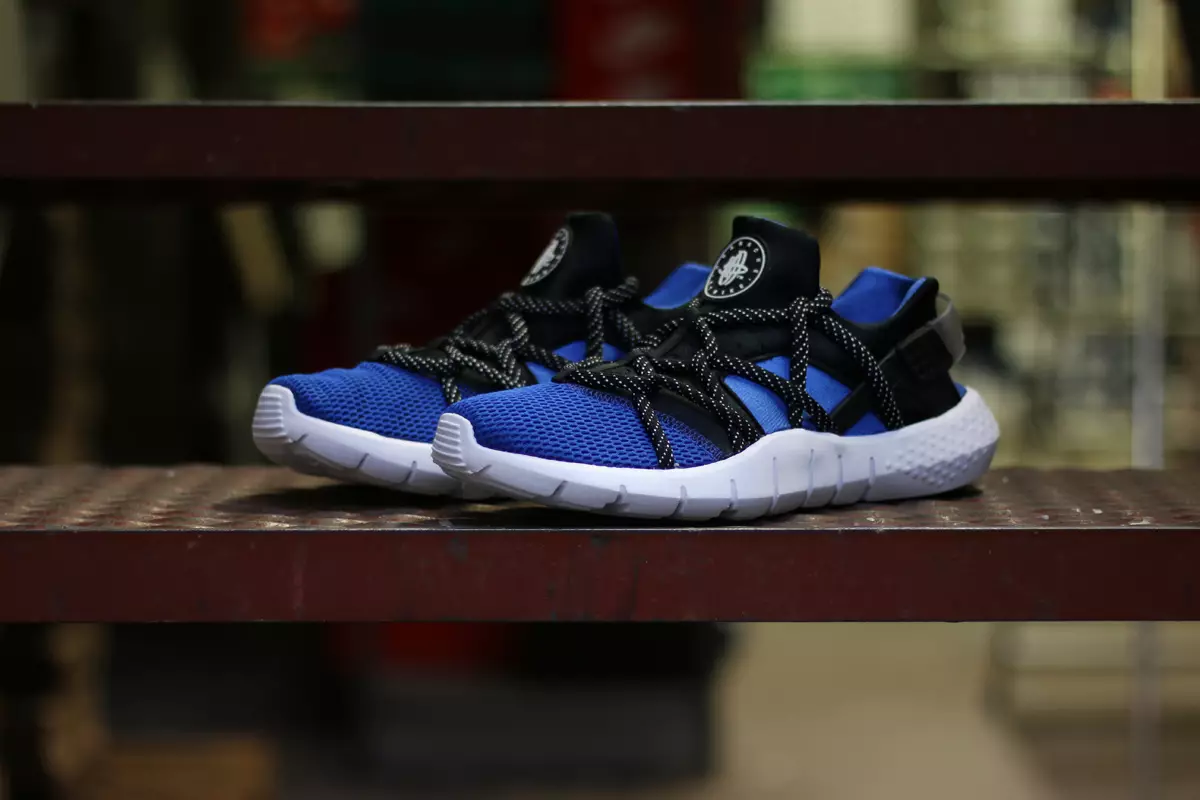 Nike Air Huarache NM Royal játék