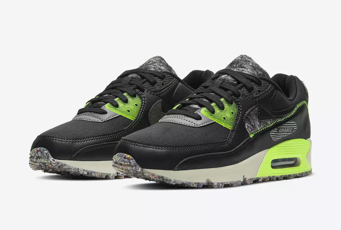 Questa Nike Air Max 90 è dotata di lana riciclata e occhielli traslucidi