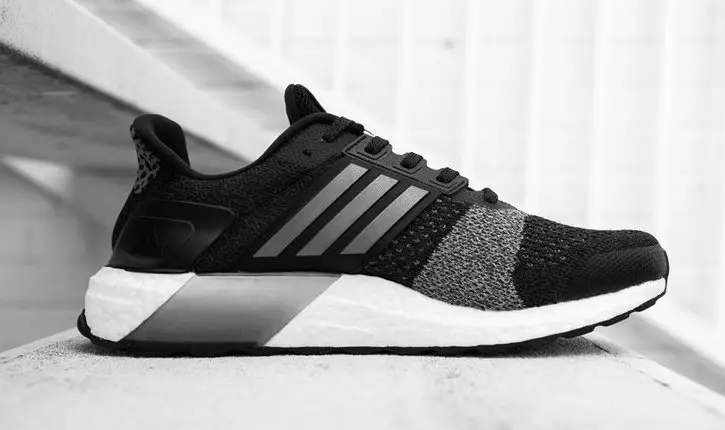 adidas Ultra Boost ST Svart Hvit BA7838