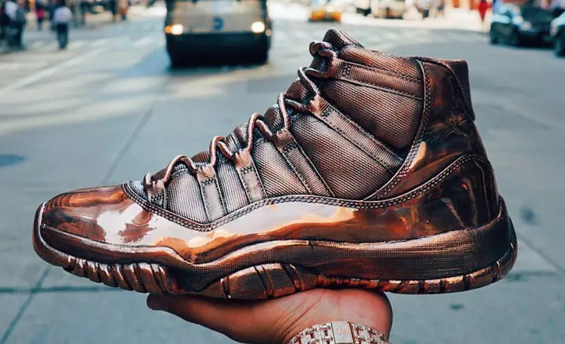 Bronaste Air Jordan 11