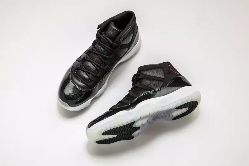 Air Jordan 11 72-10