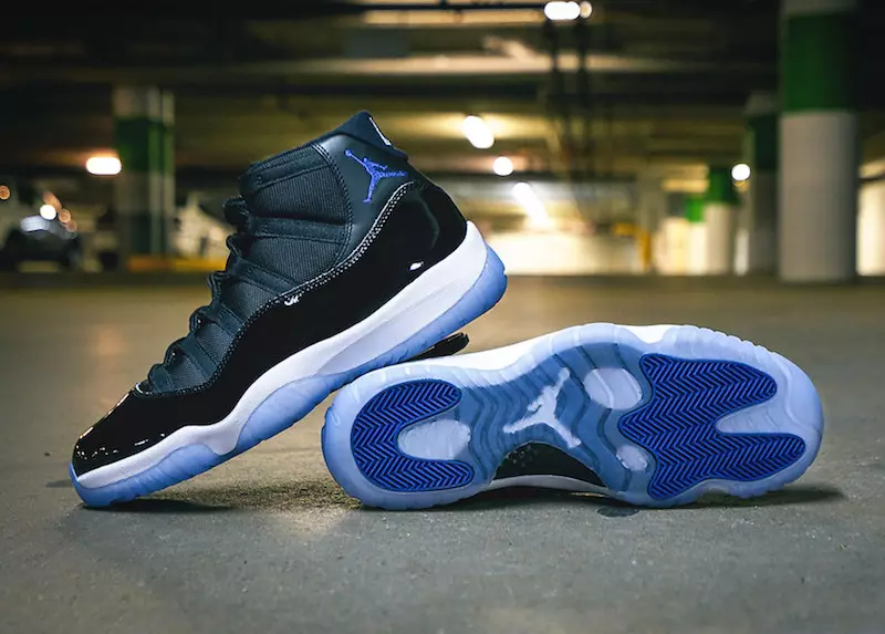 Air Jordan 11 Miesta dostupnosti Space Jam