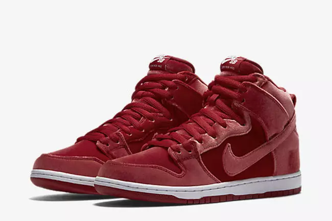 Nike SB Dunk High Święty Mikołaj