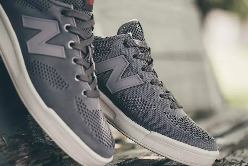 New Balance 300 Yeniden Tasarlanmış Örgü Paketi