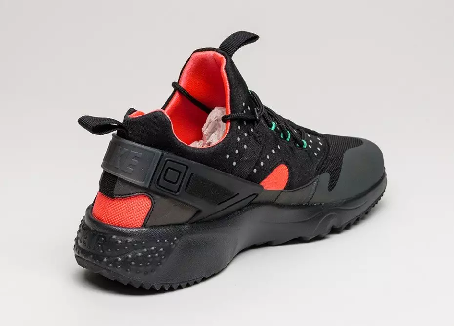 Nike Air Huarache Utility PRM crni svijetli grimizni hologram