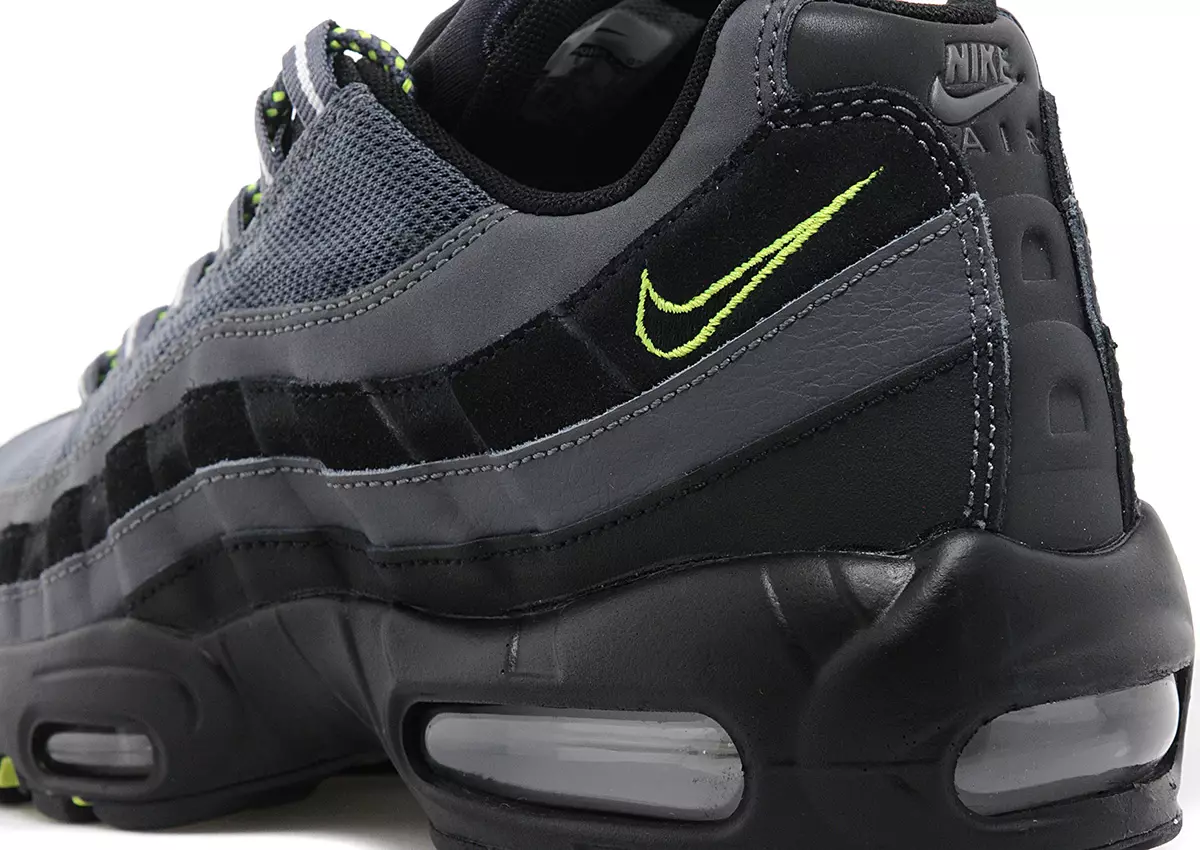 Nike Air Max 95 μαύρο γκρι νέον